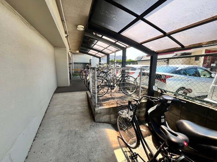 オードシュールの物件外観写真