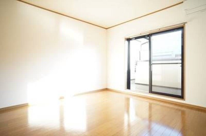 ストリ－ムヴィラの物件内観写真