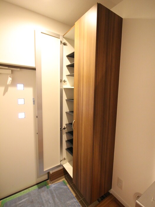 タリム　ハウスの物件内観写真