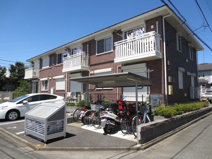 プレミ－ルの物件外観写真