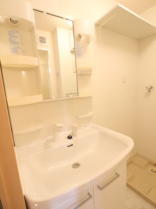 プレミ－ルの物件内観写真