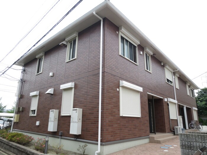 プレミ－ルの物件外観写真