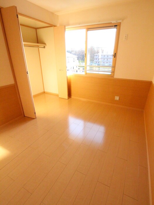 プレミ－ルの物件内観写真