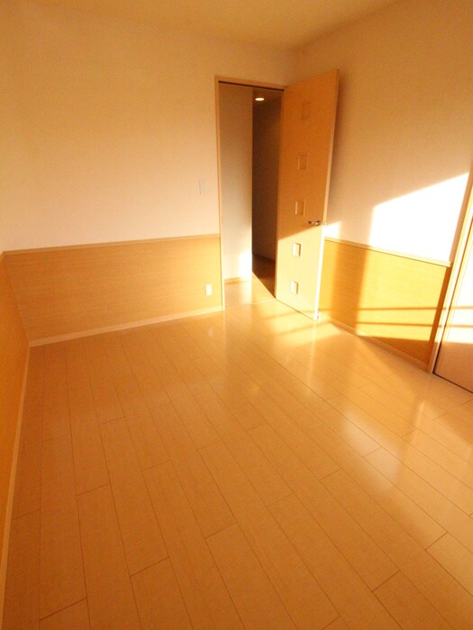 プレミ－ルの物件内観写真