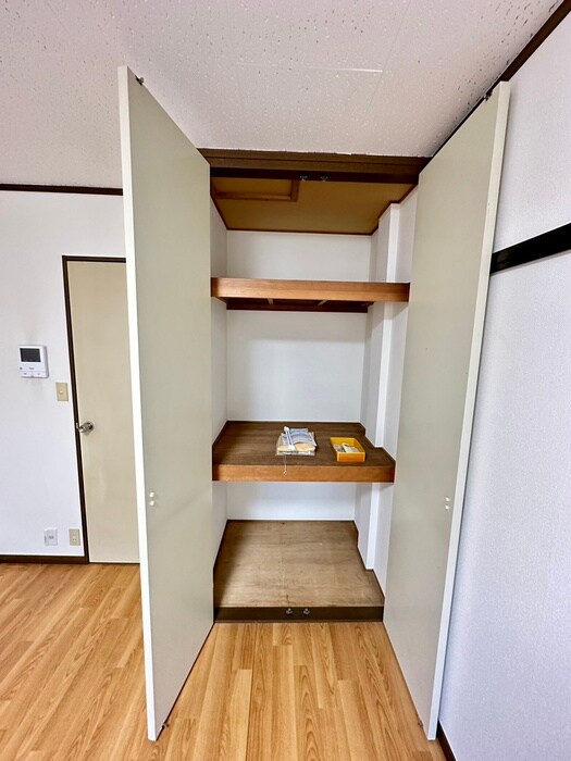 カ－サ・フィオーレの物件内観写真