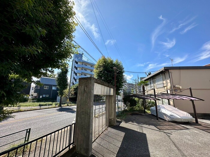 カ－サ・フィオーレの物件内観写真