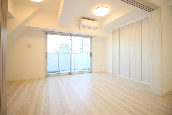 プレール・ドゥーク新宿WESTの物件内観写真