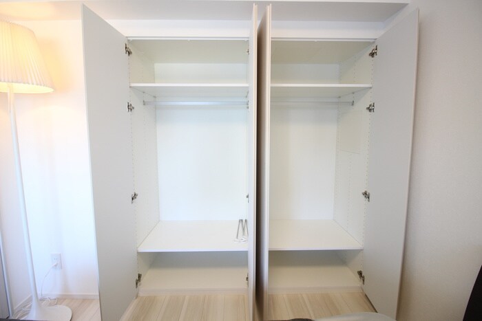 プレール・ドゥーク新宿WESTの物件内観写真