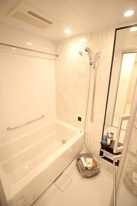 プレール・ドゥーク新宿WESTの物件内観写真