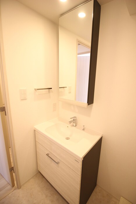 プレール・ドゥーク新宿WESTの物件内観写真