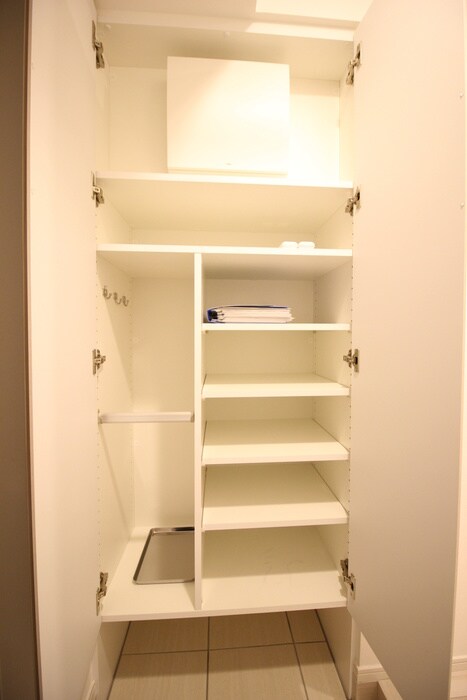 プレール・ドゥーク新宿WESTの物件内観写真