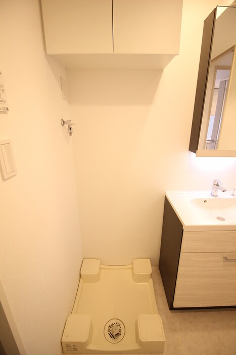 プレール・ドゥーク新宿WESTの物件内観写真