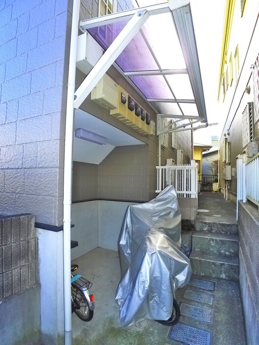 ル・コンフォルの物件外観写真