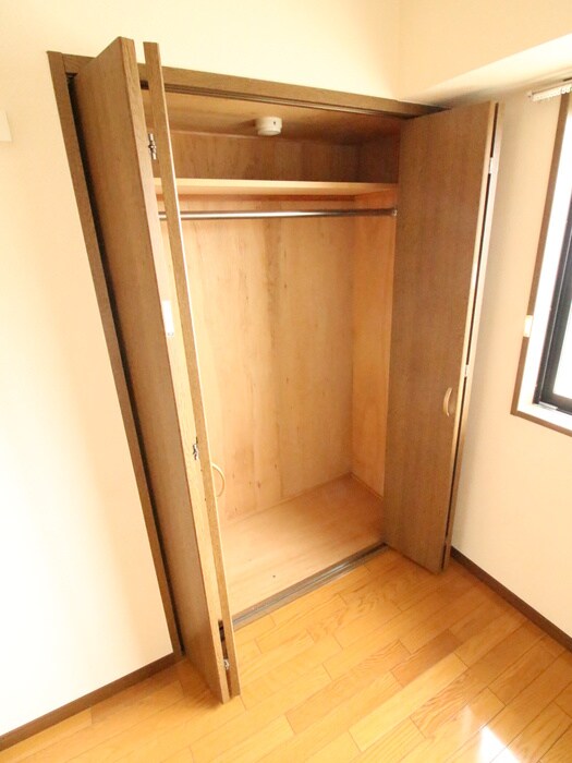 サザントゥリーⅡの物件内観写真