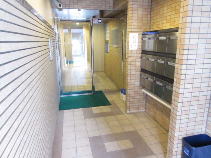 市両マンションの物件外観写真