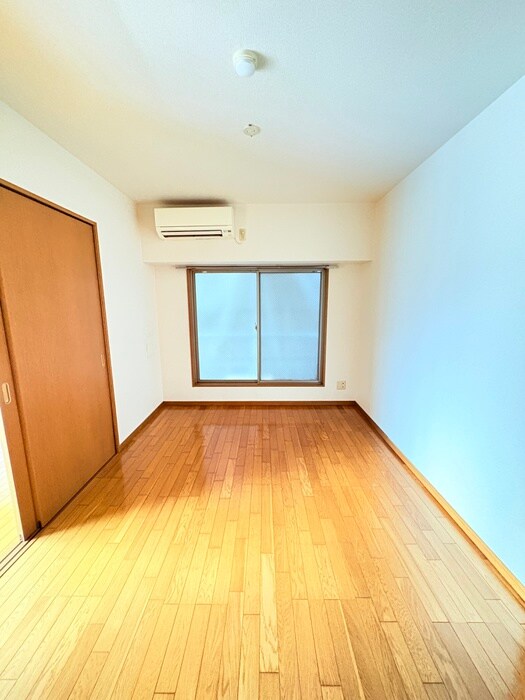 ロイヤルパーク日進の物件内観写真