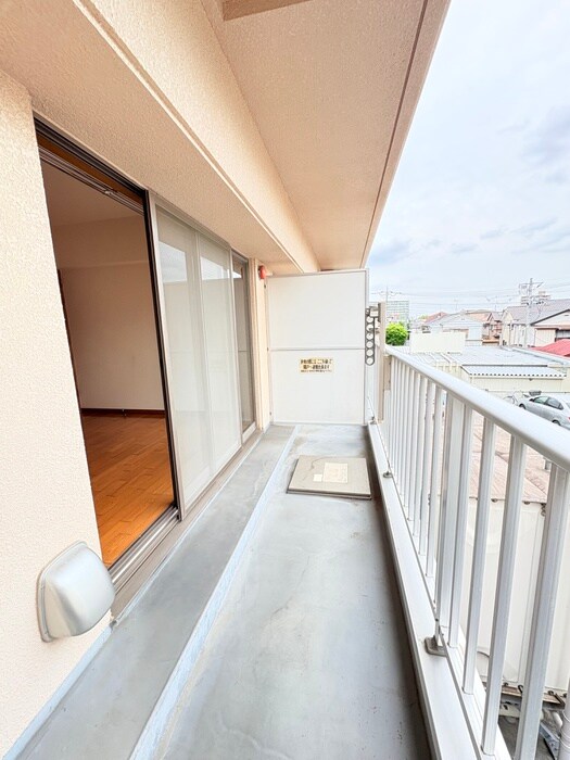 ロイヤルパーク日進の物件内観写真