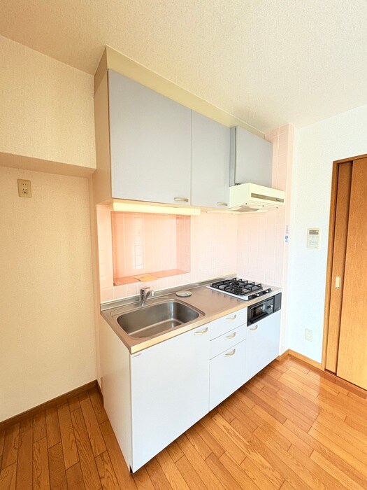 ロイヤルパーク日進の物件内観写真