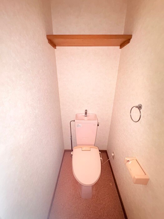 ロイヤルパーク日進の物件内観写真