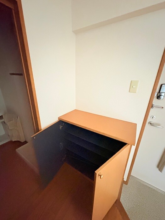 ロイヤルパーク日進の物件内観写真