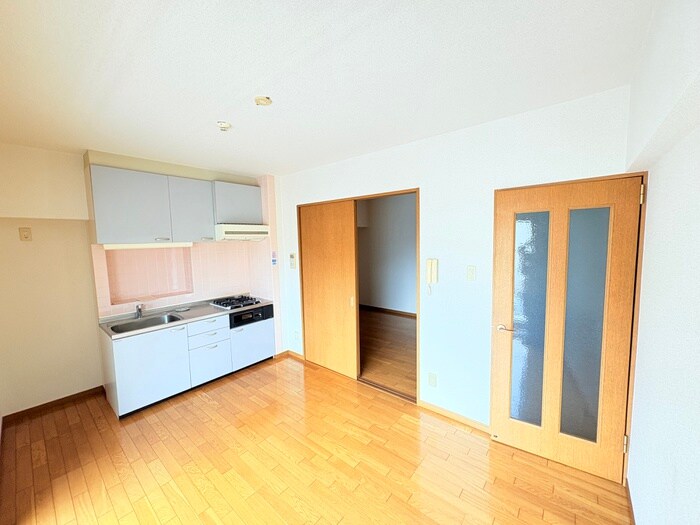 ロイヤルパーク日進の物件内観写真