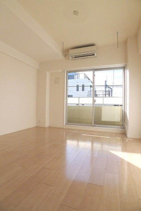 プライムアーバン西武柳沢の物件内観写真