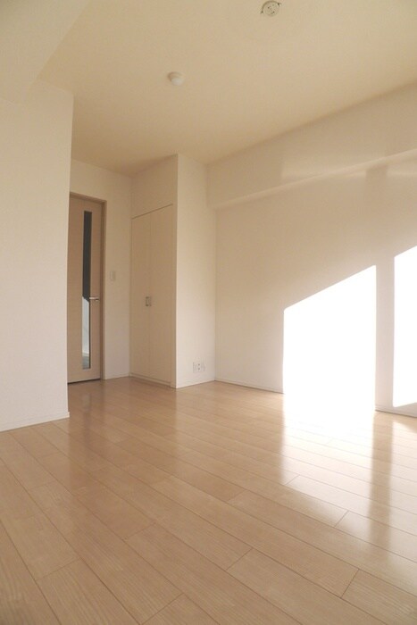 プライムアーバン西武柳沢の物件内観写真