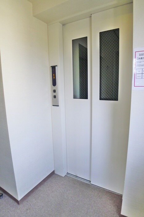 プライムアーバン西武柳沢の物件外観写真