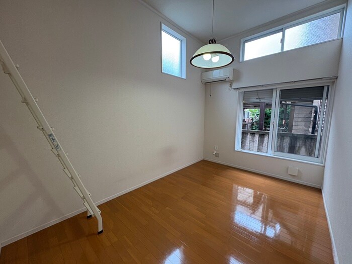 バレンシアの物件内観写真