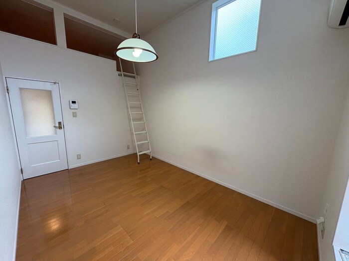 バレンシアの物件内観写真