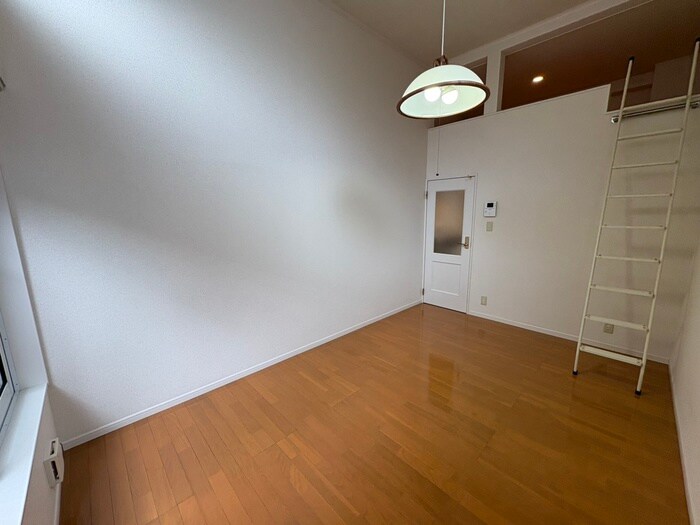 バレンシアの物件内観写真