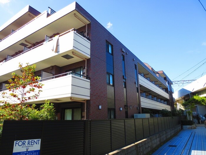 ドゥーエ阿佐ヶ谷の物件外観写真