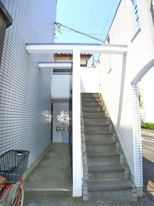 ポルトＥＫの物件外観写真