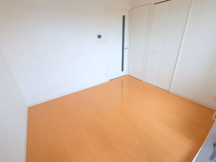 ライブコ－ト草加の物件内観写真