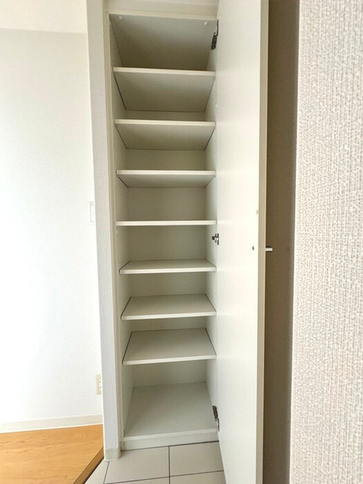 ライブコ－ト草加の物件内観写真