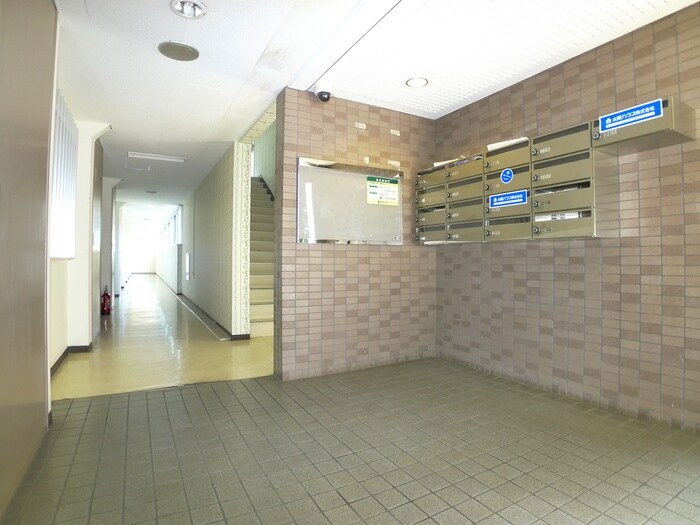 ラフィ－ヌ松ヶ丘の物件外観写真