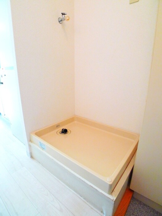 ラフィ－ヌ松ヶ丘の物件内観写真