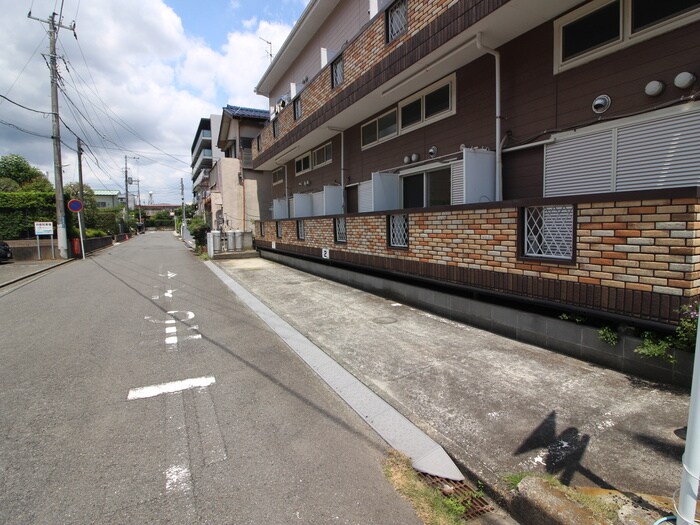 ヴィラ湘南台の物件外観写真