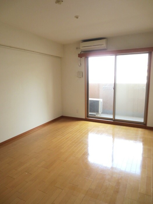 六本木ライズハウスの物件内観写真