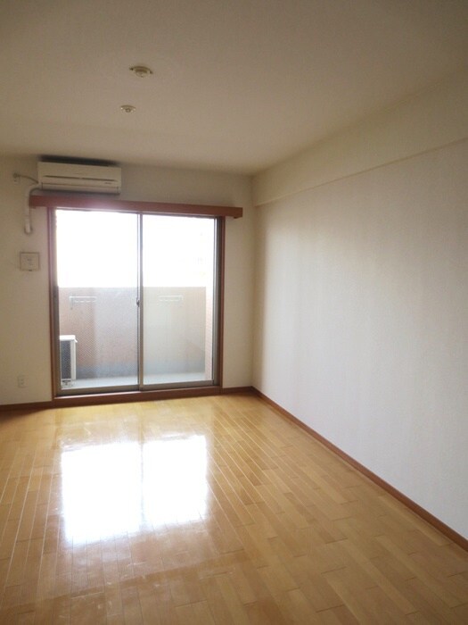 六本木ライズハウスの物件内観写真