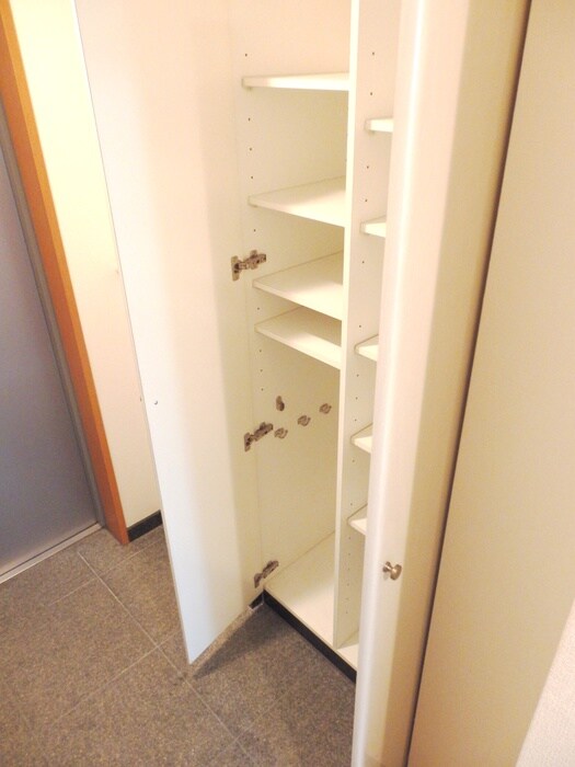 六本木ライズハウスの物件内観写真