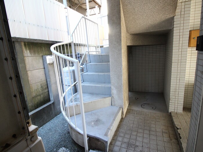 アムザック相模の物件外観写真