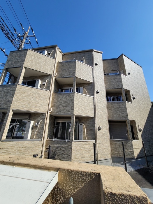 シャンテひばりヶ丘の物件外観写真