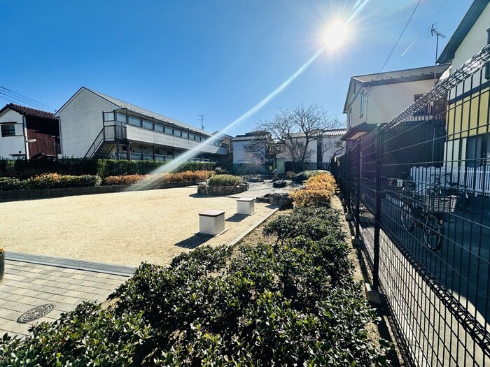 ピヴォワーヌの物件外観写真