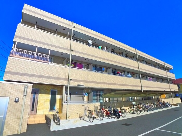 スプリングホ－ムの物件外観写真