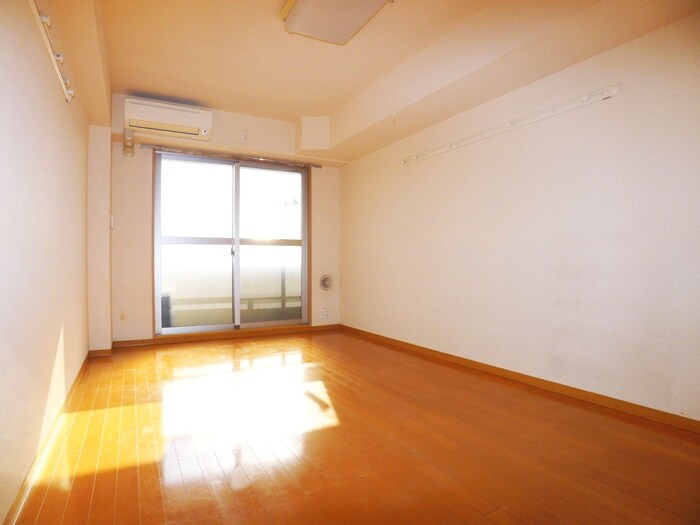 スプリングホ－ムの物件内観写真