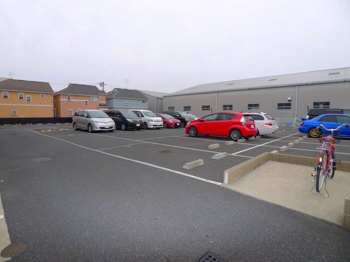 スプリングホ－ムの物件外観写真