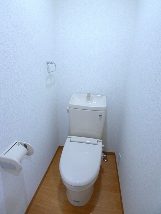 スプリングホ－ムの物件内観写真