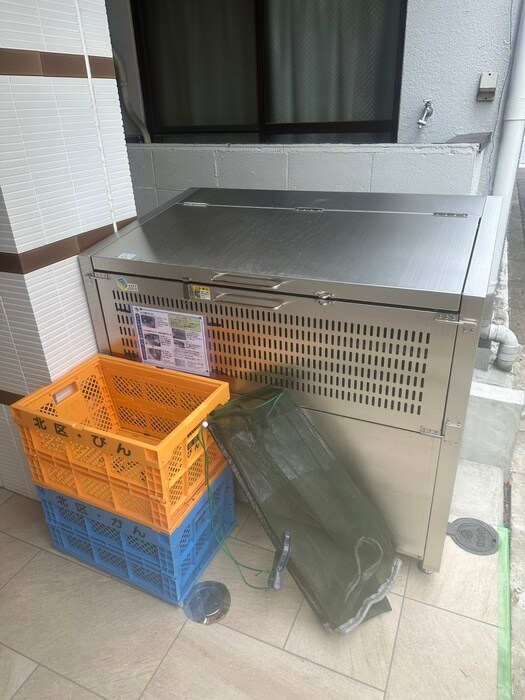 ロイヤル王子本町の物件外観写真