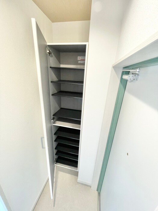 ロイヤル王子本町の物件内観写真